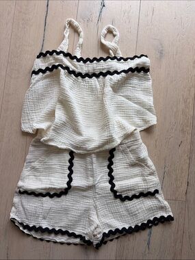 Love Squared Cream Gauze Tank & Shorts Set with Pink Labels